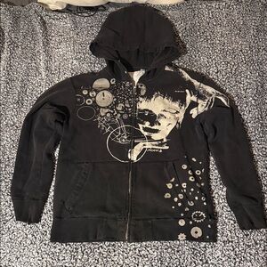 Men’s VINTAGE Black “Volcom” Graphic Hoodie